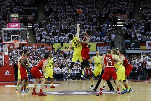 精准的传球 精准的传球